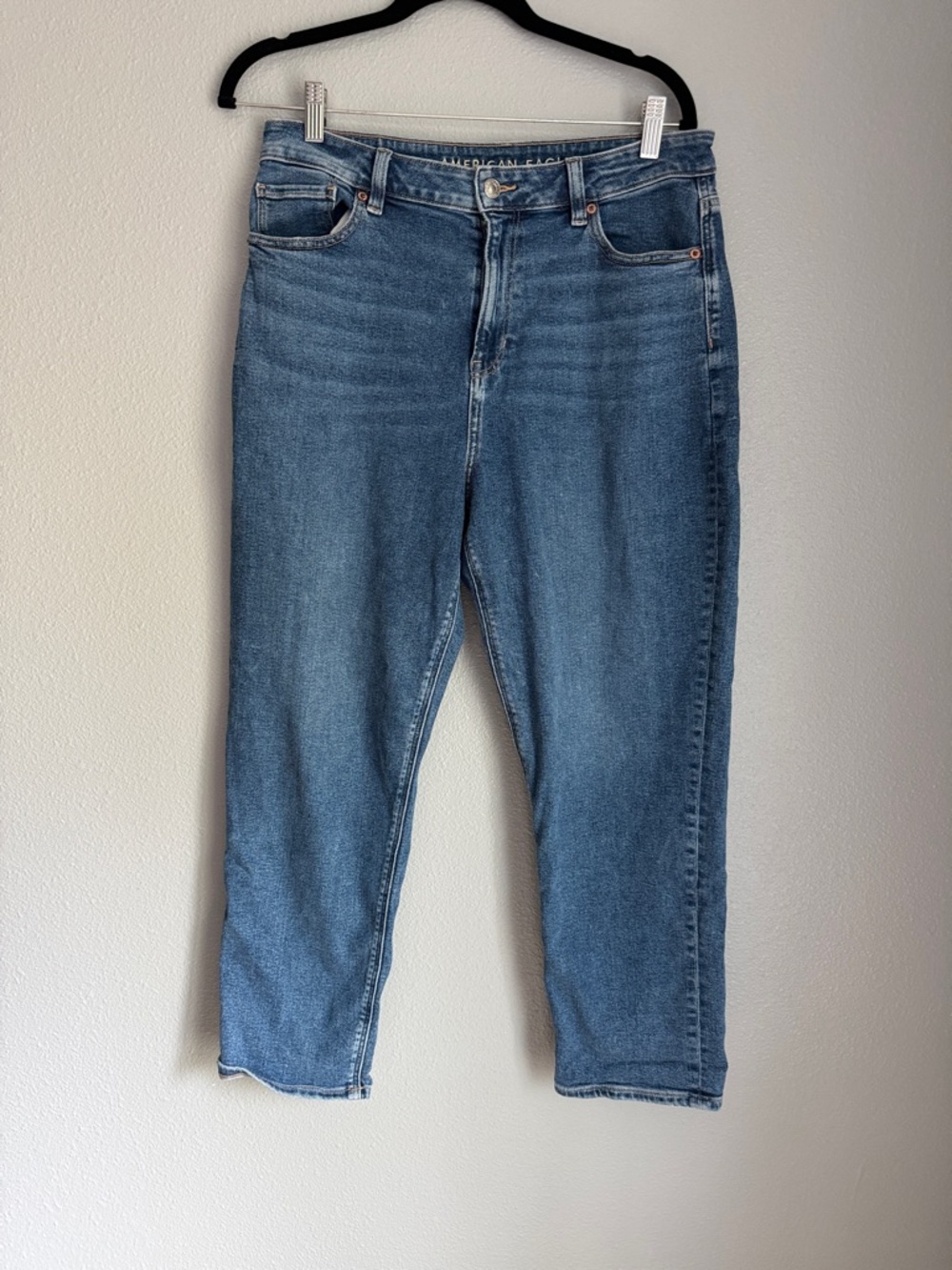 American Eagle Outfitters Women's Boyfriend Jeans - Medium Blue